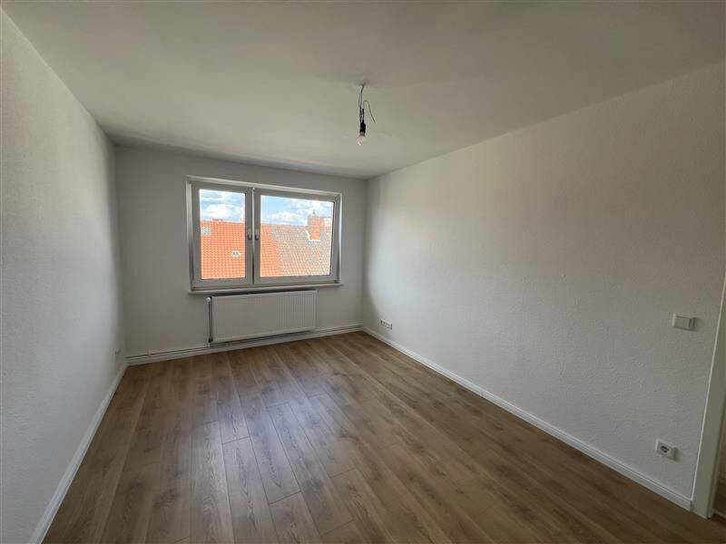 Ankommen & Wohlfühlen: Stilvolle 3-Zimmer-Wohnung mit Einbauküche - sofort bezugsfrei – Hannover – Vorschaubild 2