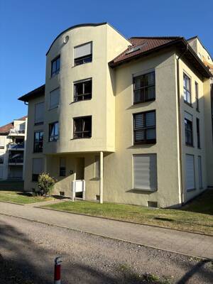 großzügige, helle Wohnung mit Balkon & Blick – 1156 Dresden – Vorschaubild 2