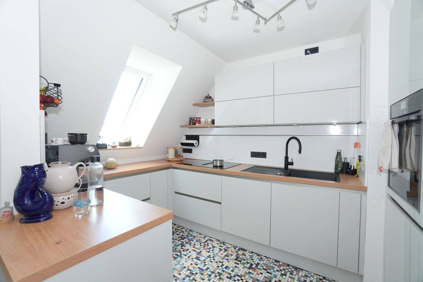 Außergewöhnliche Maisonette-Wohnung direkt am Schloßpark – Nürnberg – Vorschaubild 5
