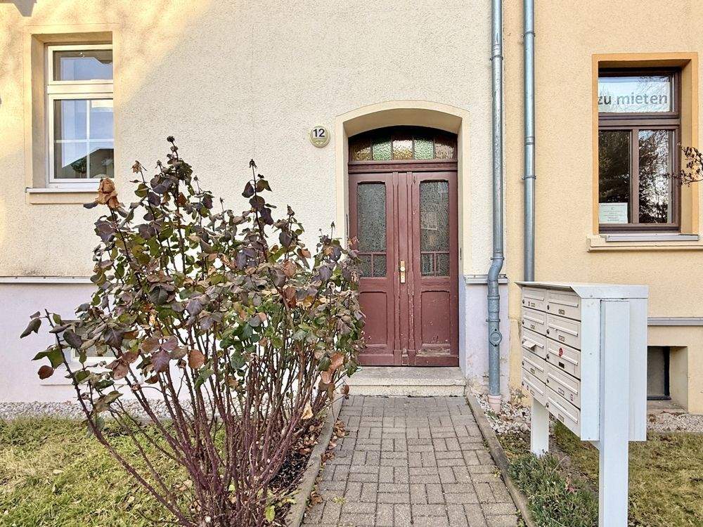 Schöne Dachgeschosswohnung zur Kapitalanlage in Chemnitz – Chemnitz – Vorschaubild 3