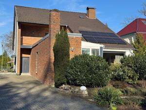 Zweifamilienhaus + barrierefreies Hinterhaus + Baugrundstück in Osnabrück-Atter