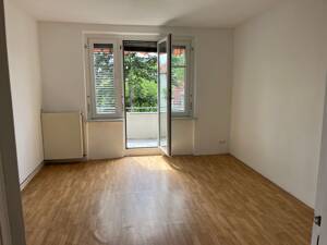Karlshorst : Schöne DG-Wohnung im Prinzenviertel – 10318 Berlin – Vorschaubild 4