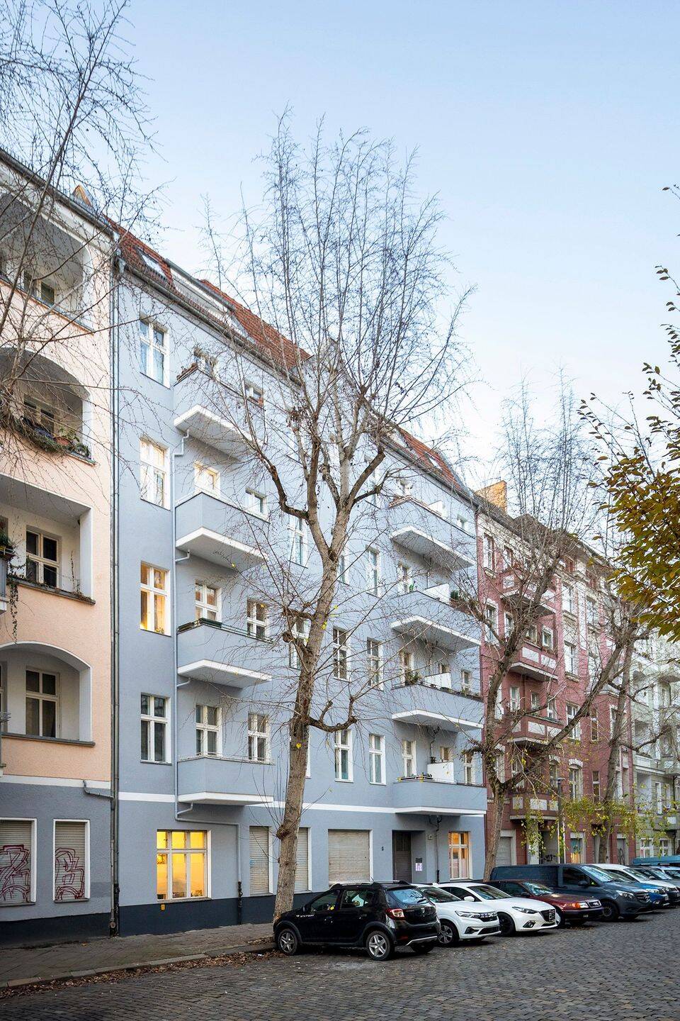 Kapitalanlage im Prenzlauer Berg: Großzügige 2-Zimmer-Altbauwohnung mit Balkon & optimalem Grundriss – Berlin – Vorschaubild 3
