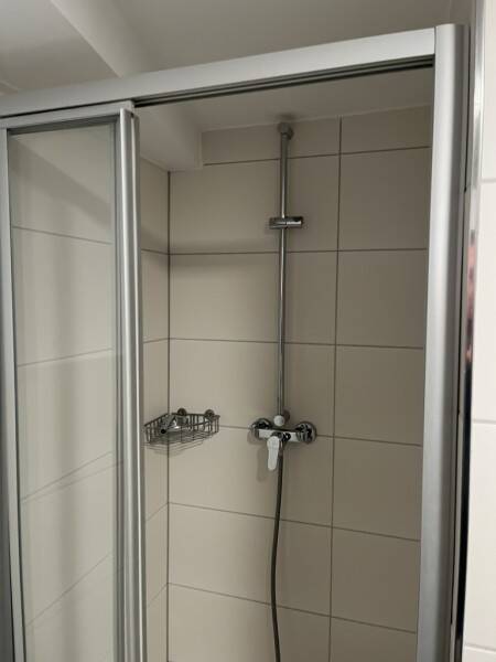 Helle 2-Zimmerwohnung - Frei - DG - Duschbad - Einbauküche - Renoviert - Kein Aufzug – Nürnberg – Vorschaubild 7