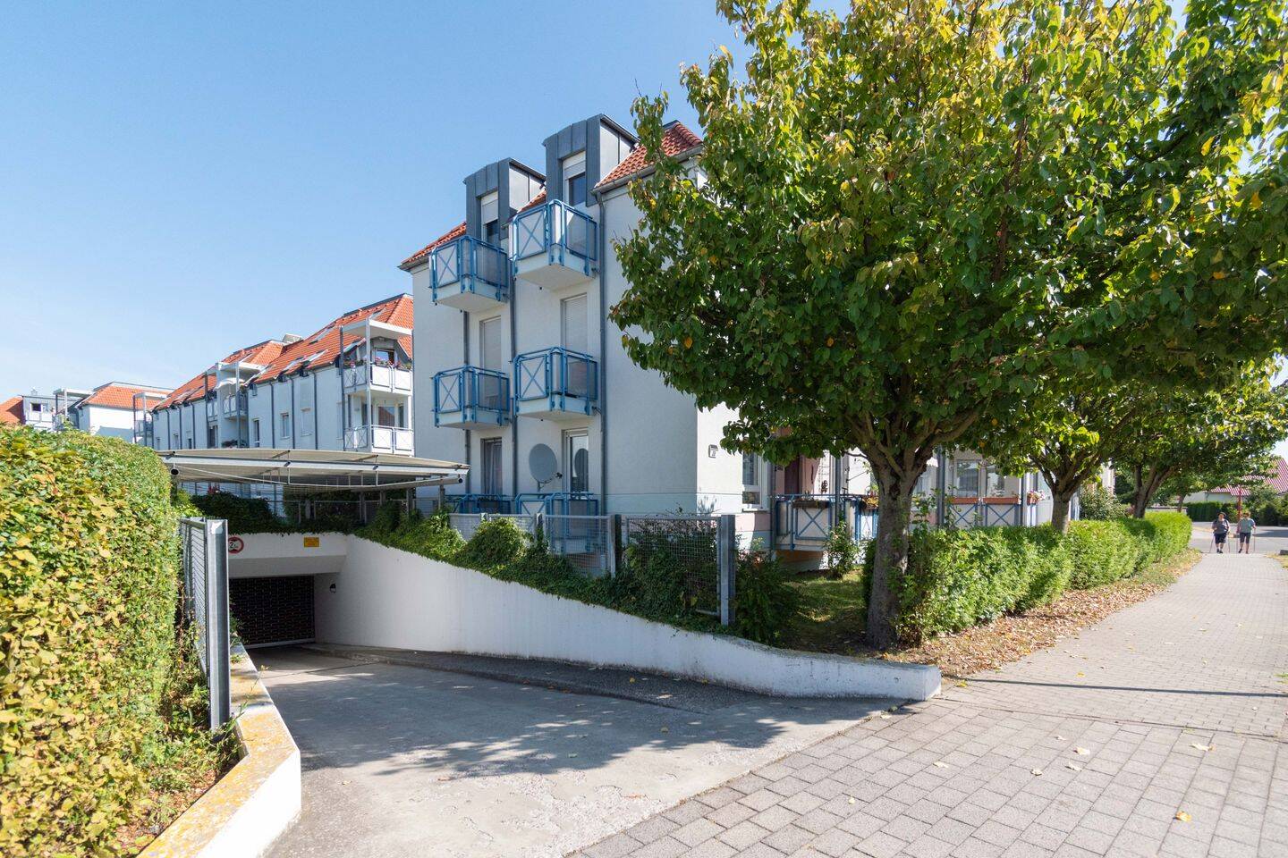 KOMPAKTE KAPITALANLAGE MIT MEHRWERT | Vermietete 2-Raum-Wohnung mit Südbalkon und TG-Stellplatz – Leipzig – Vorschaubild 5