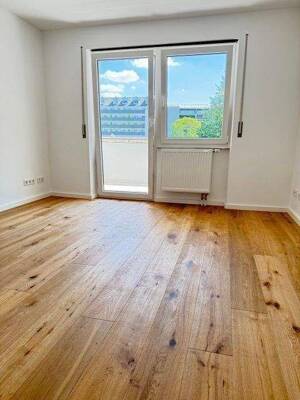 Helle, komplett sanierte 1-Zimmer-Wohnung mit Balkon in Fürther Toplage – Erstbezug nach Sanierung – 90763 Fürth – Vorschaubild 2
