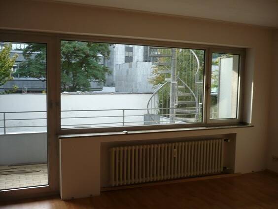 Ruhige, zentrale Wohnung mit Balkon provisionsfrei – Düsseldorf – Vorschaubild 4