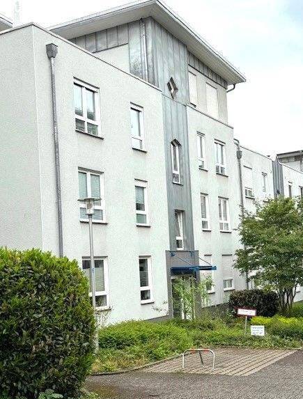 Hochparterre! Wilhelmshöher Allee 306 C, Zwischen Bergpark und ICE-Bahnhof. Tiefgarage. Hinterhaus! – Kassel – Vorschaubild 2