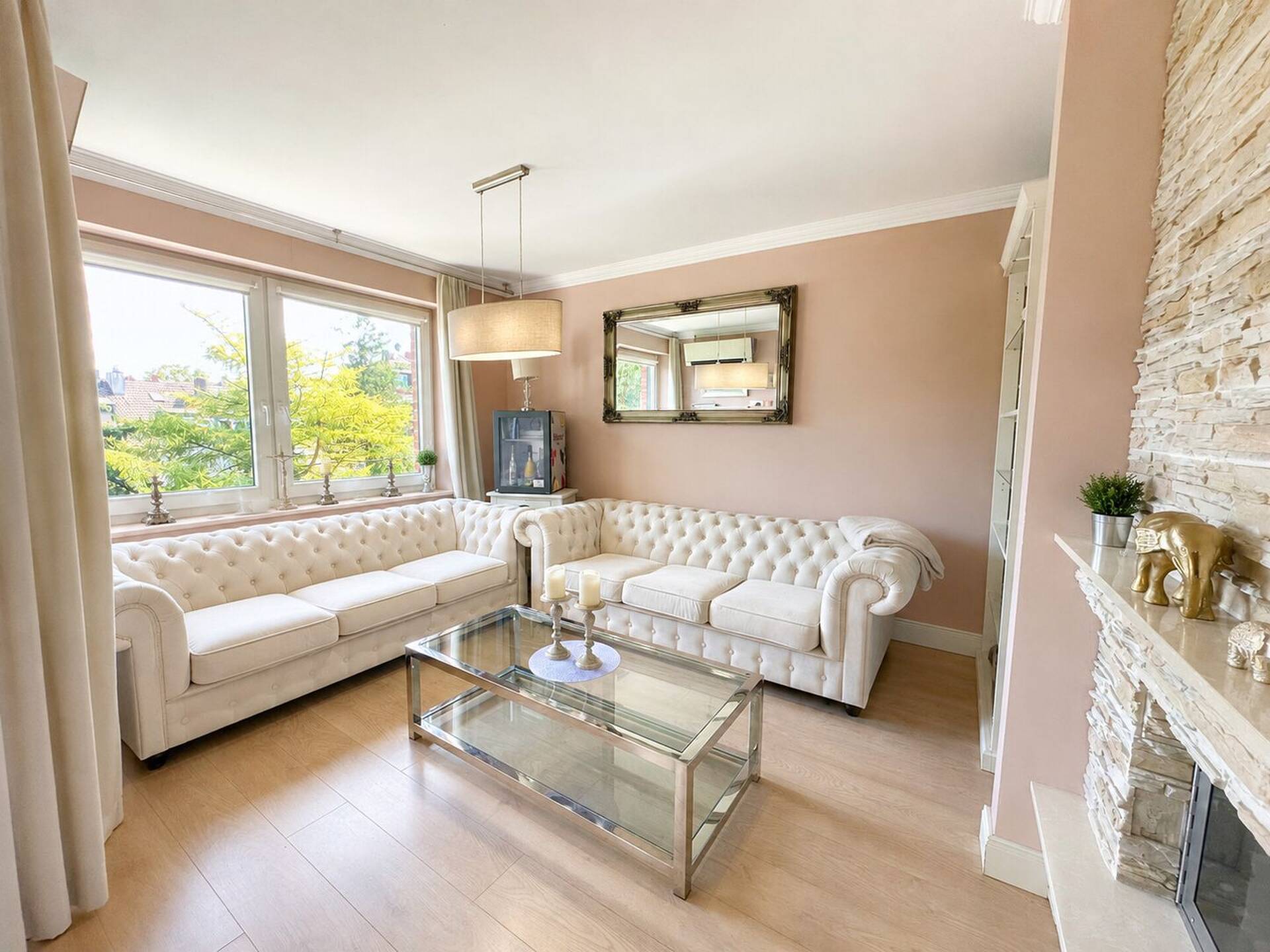Etagenwohnung in 40470 Düsseldorf / Mörsenbroich mit 103 m² kaufen