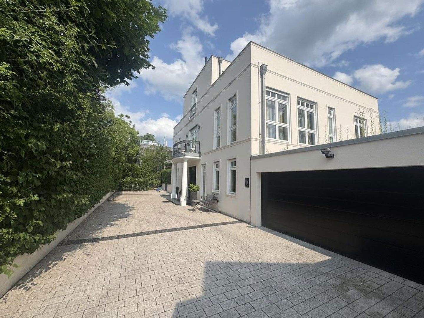 Mediterrane Stadtvilla im Komponistenviertel