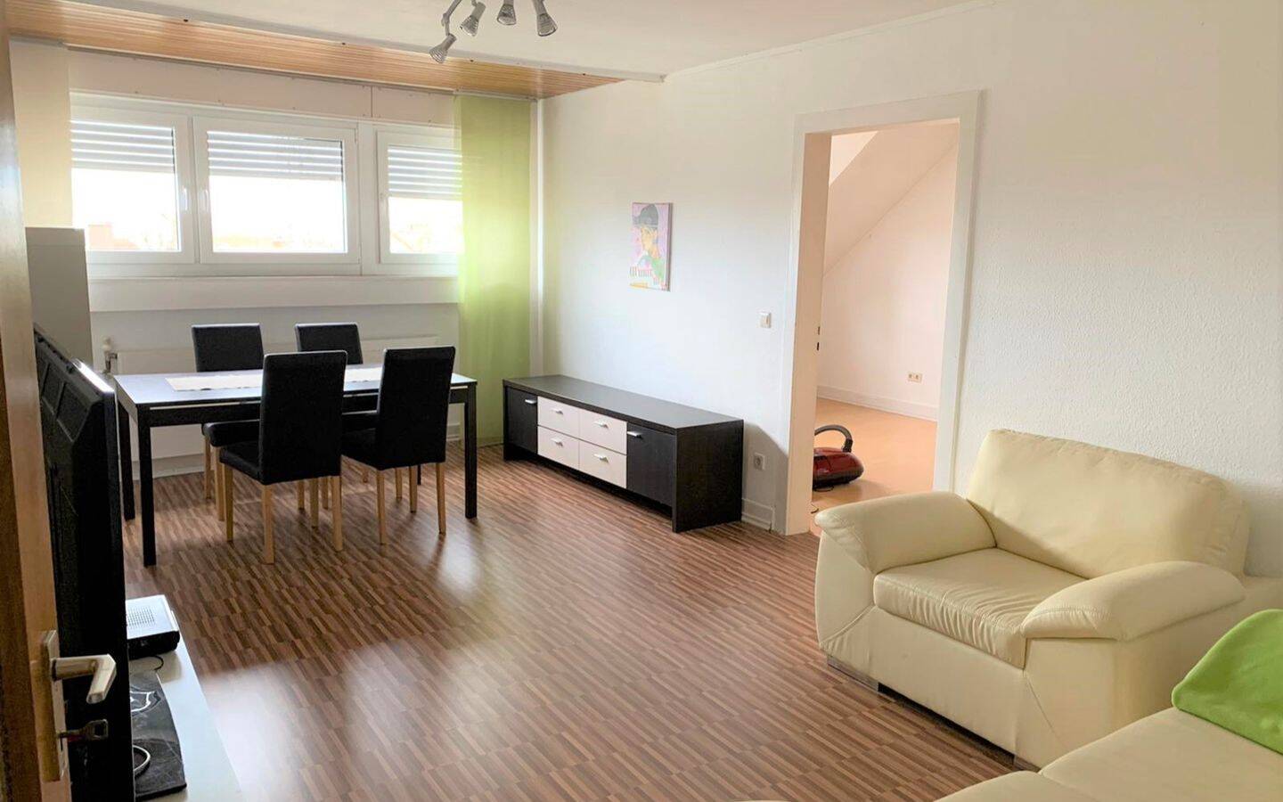 Möblierte Wohnung in Karlsruhe für Wohnen auf Zeit ab 1 Monat – Karlsruhe – Vorschaubild 2