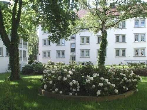 ruh. 2-Zi. WHG mit vergl.Loggia, Kü./EBK in Striesen – Dresden – Vorschaubild 2