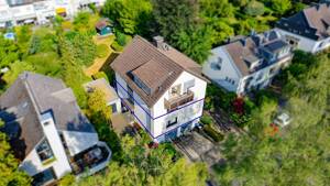 3--Zimmer-Wohnung in Burtscheid mit großzügigem eigenen Garten, Terrasse und Garage und Stellplatz! – 52066 Aachen – Vorschaubild 1