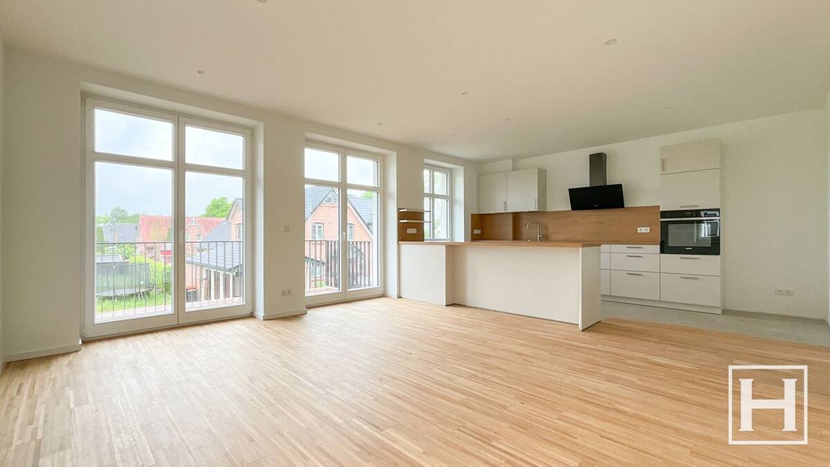 3-Zimmer mit Herrenhaus-Charme – 24641 Sievershütten – Bild 1 von 5
