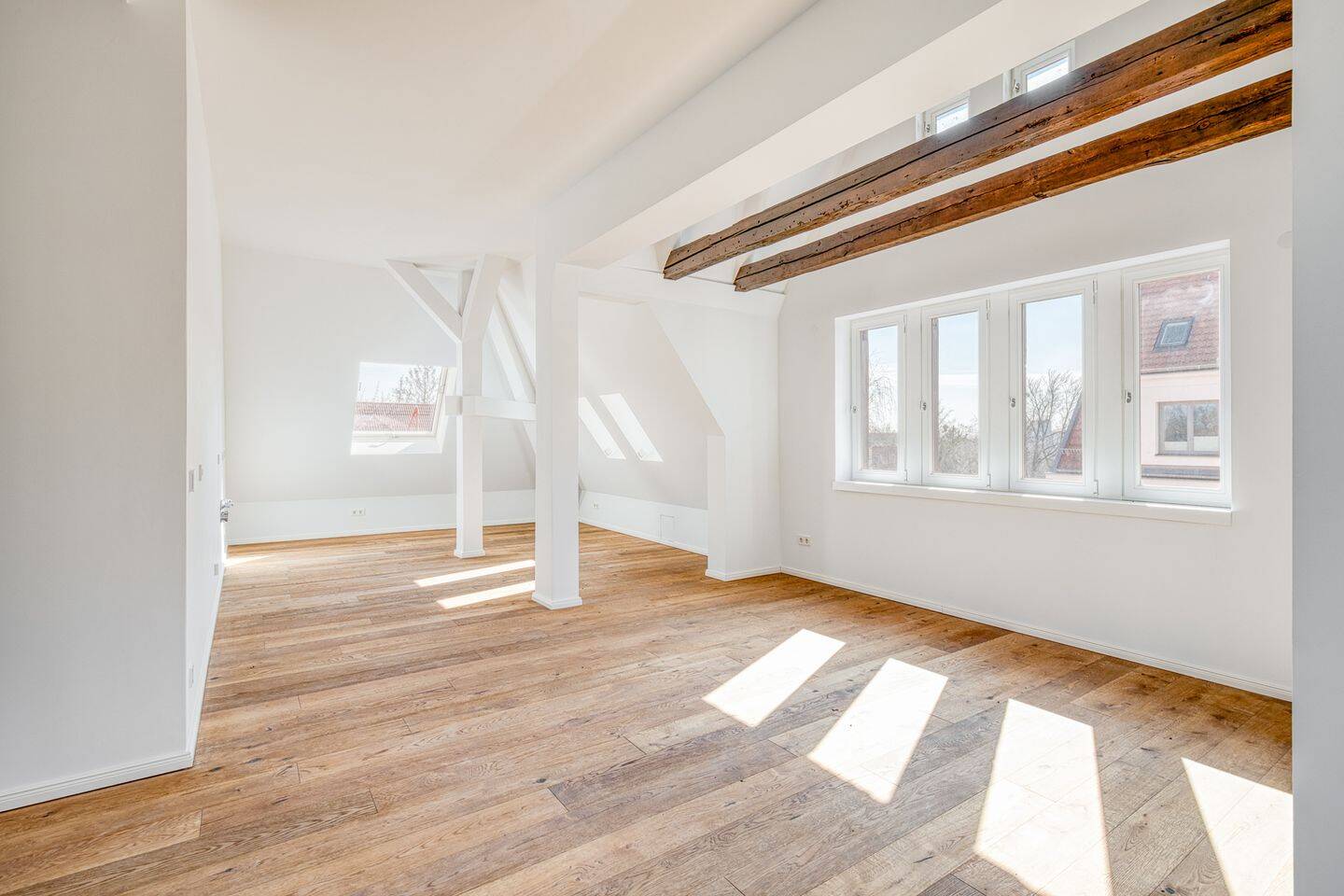 Charmante Dachgeschosswohnung nahe der Freien Universität