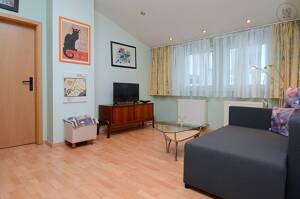 Möblierte 2-Zimmer Dachgeschosswohnung in der Wiesbadener Innenstadt – 65183 Wiesbaden – Vorschaubild 6