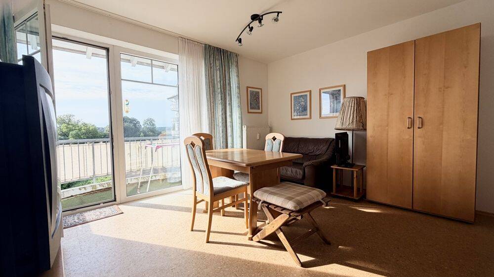 Ruhig gelegenes 1-Zimmer-Appartment mit separater Küche und Balkon