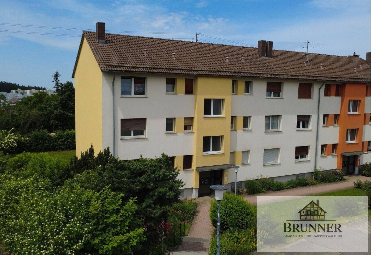 Attraktive 2-Zimmer-Wohnung mit Balkon, moderner Einbauküche & Smarthome in 75335 Dobel