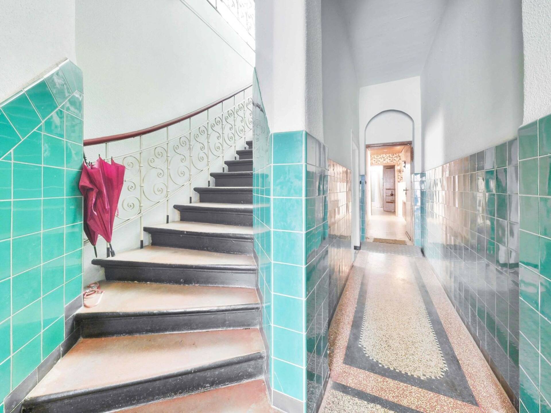 Haus in 50968 Köln mit 311,24 m² kaufen