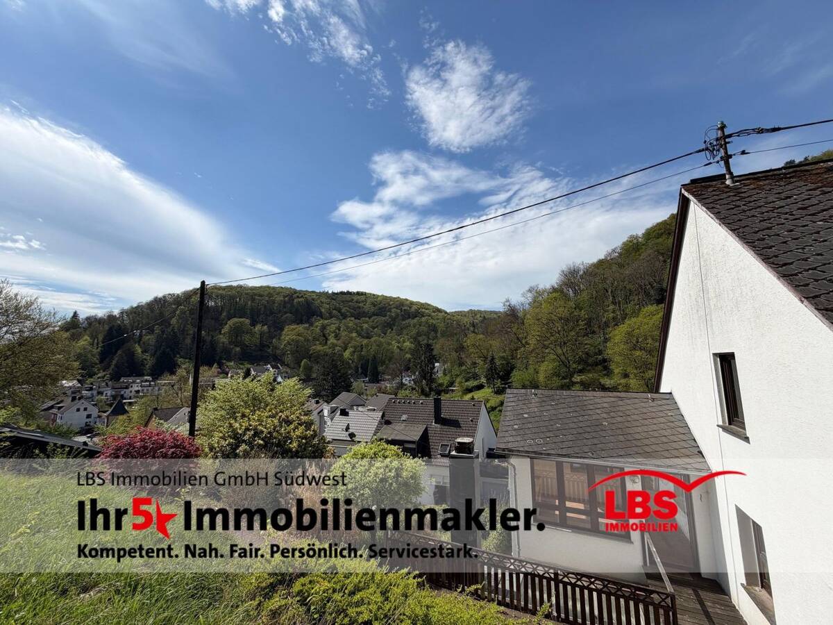 gepflegtes 1-2 Familienhaus in naturnaher Stadtrandlage mit über 2000 m² Grundstück – 54294 Trier – Bild 1 von 9
