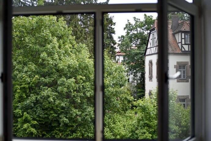 Uni/Innenstadt/Klinikum vollmöbl. Wohnen im Stadthaus mit Flair – Erlangen – Vorschaubild 8