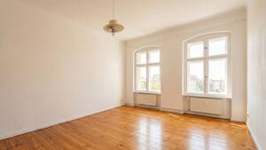 Provisionsfrei · Sofort bezugsfrei: Lichtdurchflutete 1-Zi-Wohnung mit Parkblick - Prenzlauer Berg