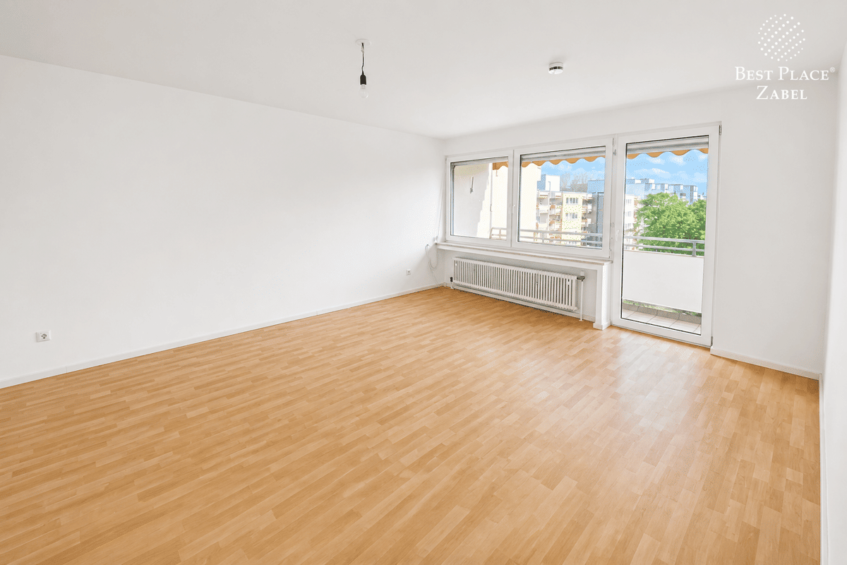 Sanierte 3-Zimmer-Wohnung mit Balkon im Plevierpark – 81737 München – Bild 1 von 9