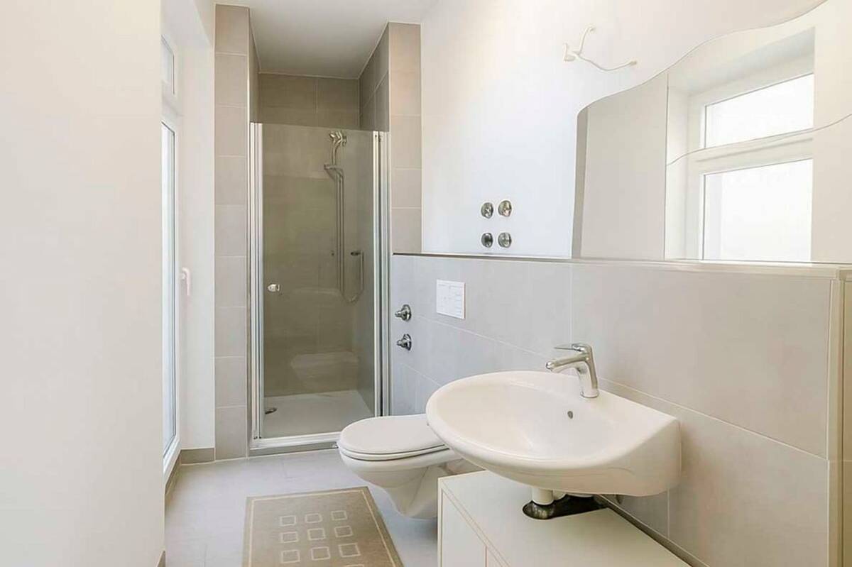 Attraktive 2-Zimmer-Wohnung - modernisiert & vermietet - Dortmund-Nordstadt" – 44145 Dortmund – Bild 1 von 5