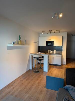 Erlangen Süd 1-Zimmer-Wohnung - nur für Studierende oder Auszubildende