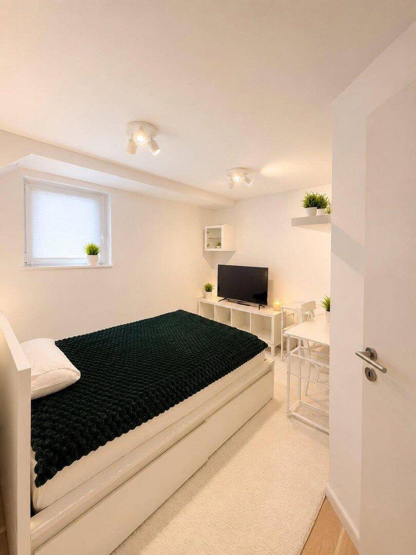 1 Privatzimmer mit eigenem Badezimmer und Ankleide am Mühlenkamp – Hamburg – Vorschaubild 2