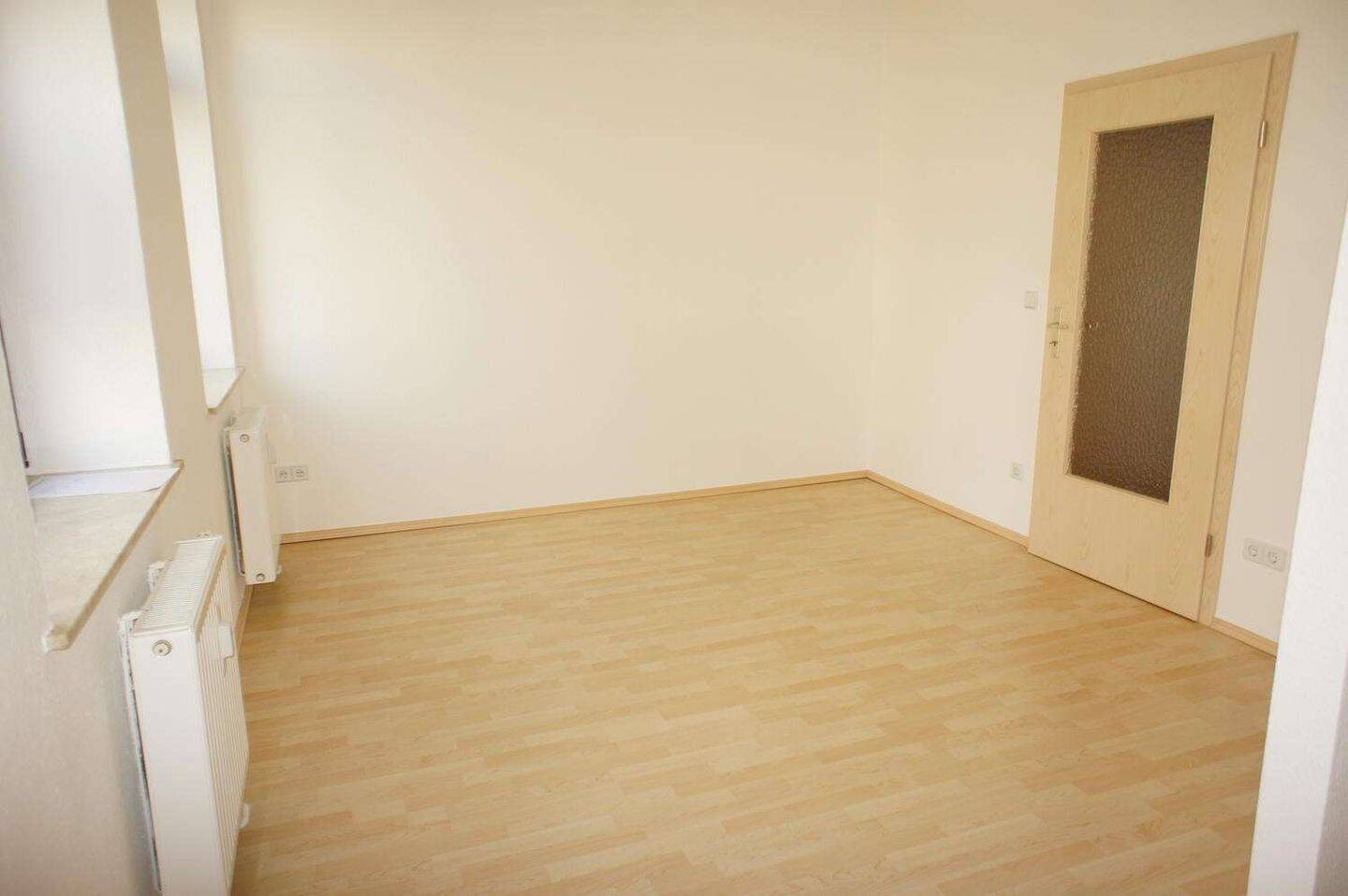 Klein aber fein ... offene Küche - kleines Schlafzi. im 3. OG - frei ab 1.7.26 – Chemnitz – Vorschaubild 5