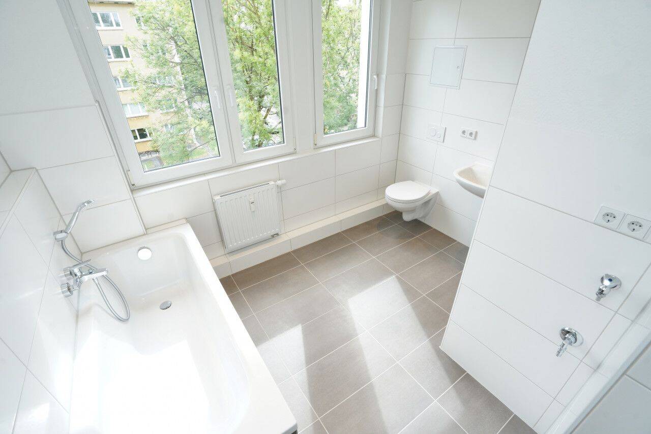 Erstbezug nach Sanierung / EBK / Loft – Chemnitz – Vorschaubild 2