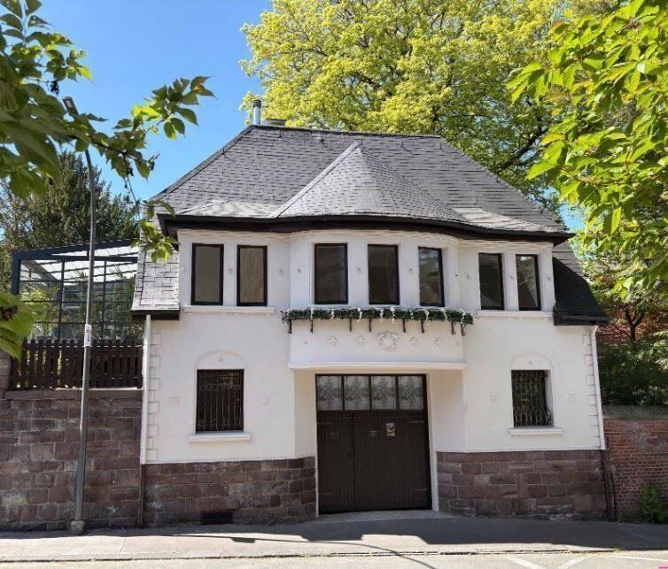 Urban Design Villa mit Gästehaus, Spa, Wintergarten, Kaminhaus, Werkstatt & 6 Stellplätzen – Wuppertal – Vorschaubild 2
