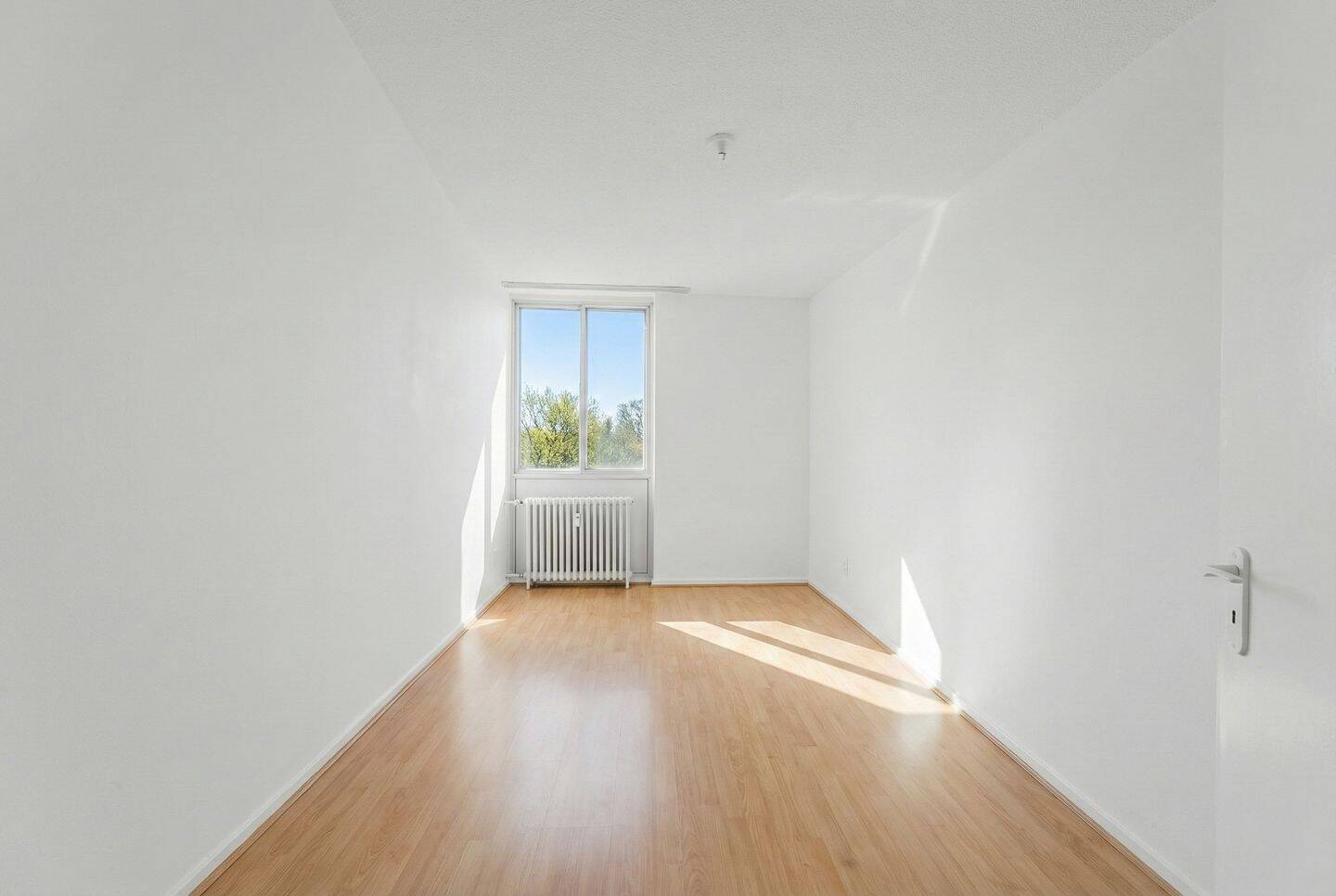 Top vermietete 3-Zimmer-Etagenwohnung über den Dächern Aubings! – München – Vorschaubild 8