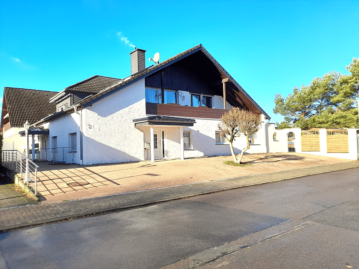 SOLIDES MFH mit 6 MIET- Whg. im BEST- ZUSTAND - in 2012 komplett saniert und umgebaut. – Bielefeld – Vorschaubild 4