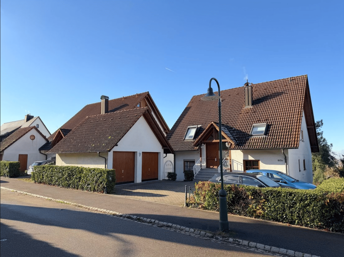 2 MFH mit 6 Whg. auf der Sonnhalde in Freiburg-Herdern/Zähringen | voll vermietet – Freiburg im Breisgau – Bild 1 von 8
