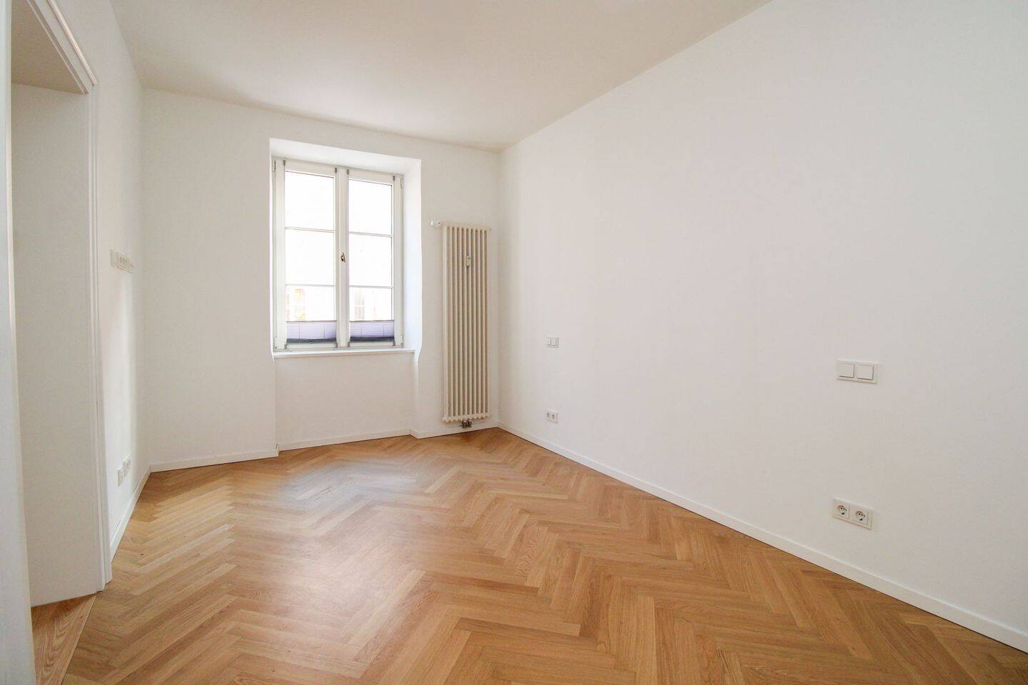 Charmante 2-Zimmer-Altbauwohnung – München – Vorschaubild 5