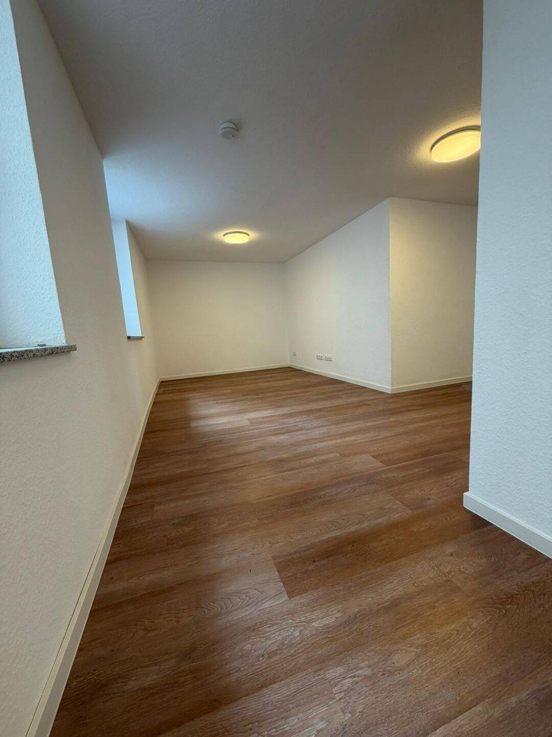 Geräumige 4-Zimmer-Wohnung im Herzen von Würzburgs Altstadt