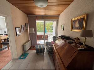 Freistehendes Zweifamilienhaus mit Garten und Garage - tolles Zuhause mit vielfältigen Möglichkeiten – 60388 Frankfurt am Main – Vorschaubild 7