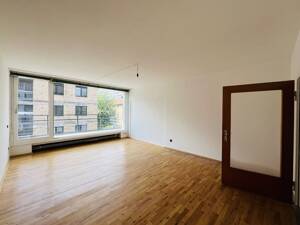 4-Zimmer WG-vermietete Wohnung in Düsseldorf-Eller - ca. 1.850 € Warmmiete – 40231 Düsseldorf – Vorschaubild 4