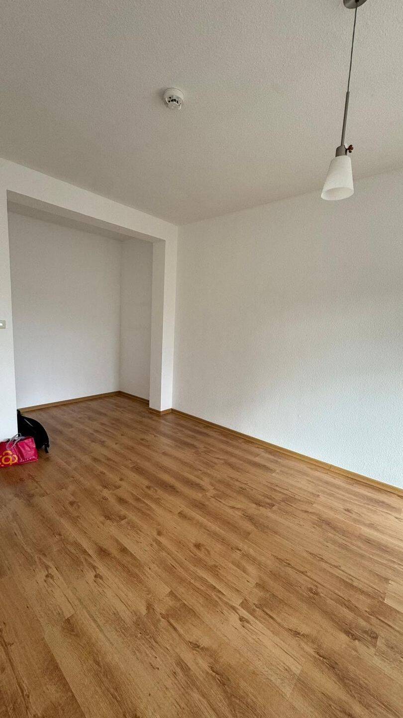 Ideal für Wohneinsteiger - helle Einzimmerwohnung in Wiesbaden Nähe Hauptbahnhof – Wiesbaden – Vorschaubild 3