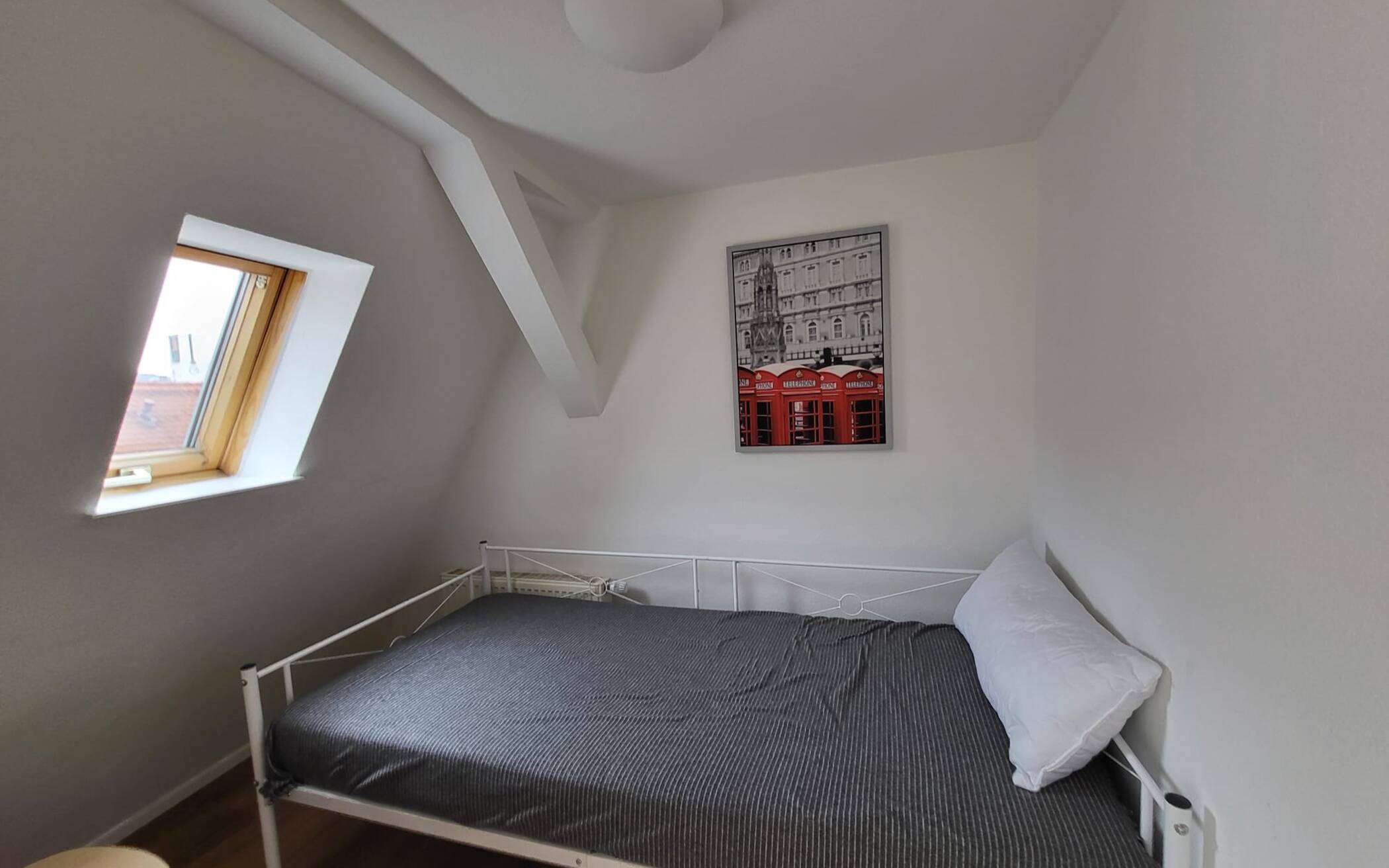 2-Zimmerwohnung Zentrum Stuttgart Wohnen auf Zeit ab 1 Monat – Stuttgart – Vorschaubild 5