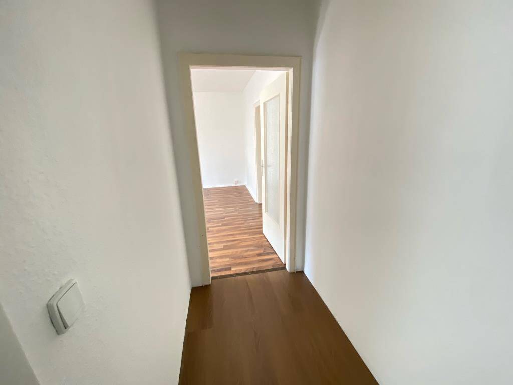 KAPITALANLAGE: 2 Zimmer Wohnung mit offener Küche – Düsseldorf – Vorschaubild 4