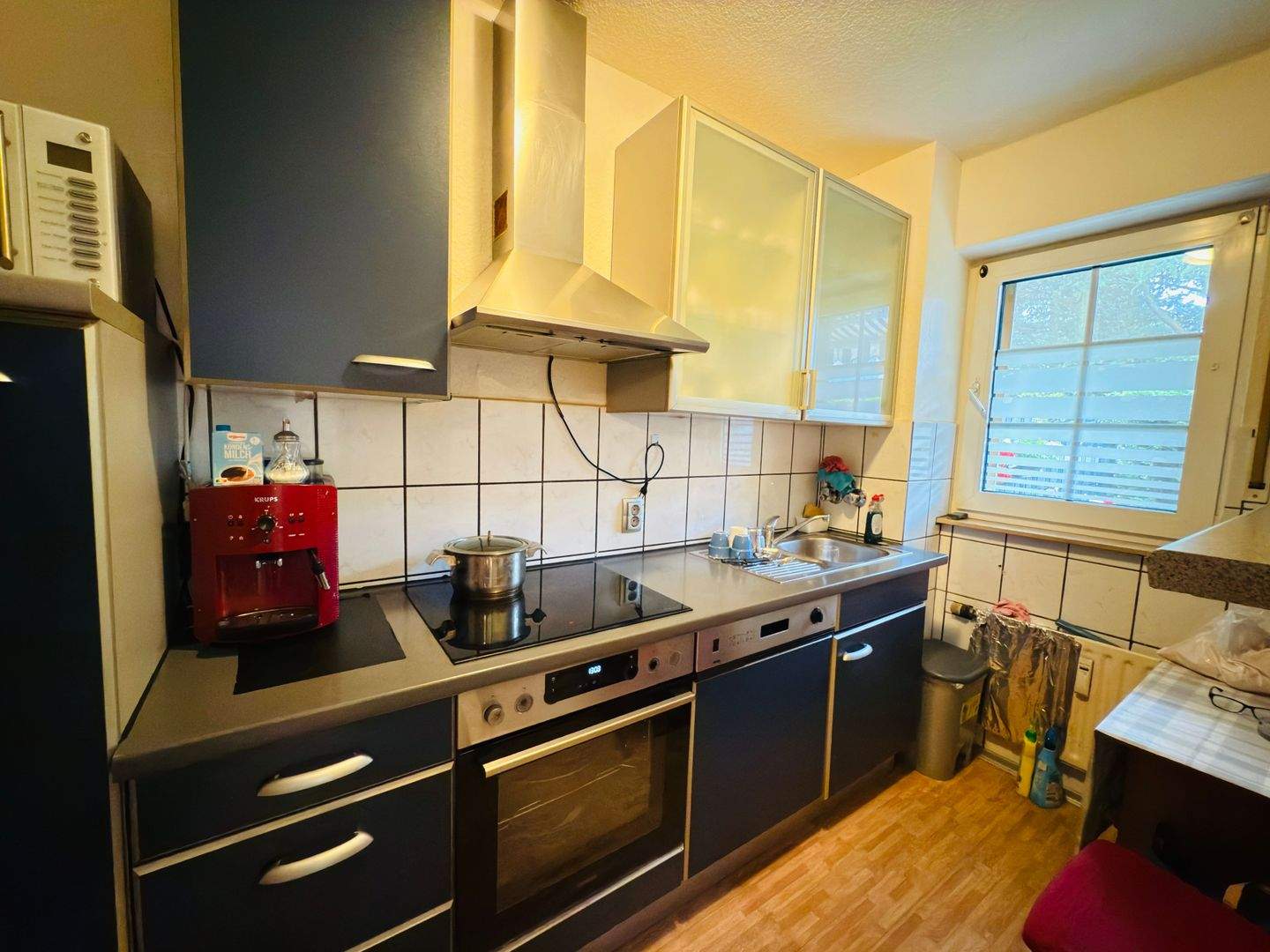 Bezaubernde Drei-Zimmer-Wohnung mit kleinem GARTEN – Düsseldorf – Vorschaubild 5