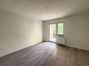 Ihr Wohlfühlort erwartet Sie: Entdecken Sie diese schöne 2,5-Zimmer-Wohnung im Erdgeschoss mit Balkon! – 45327 Essen – Vorschaubild 4