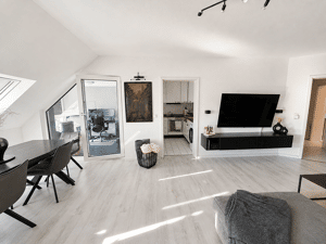 Kapitalanlage oder Invest für die Zukunft! 3 Zimmer ETW. mit Loggia & PkW Stellplatz ! – 63128 Dietzenbach – Vorschaubild 3