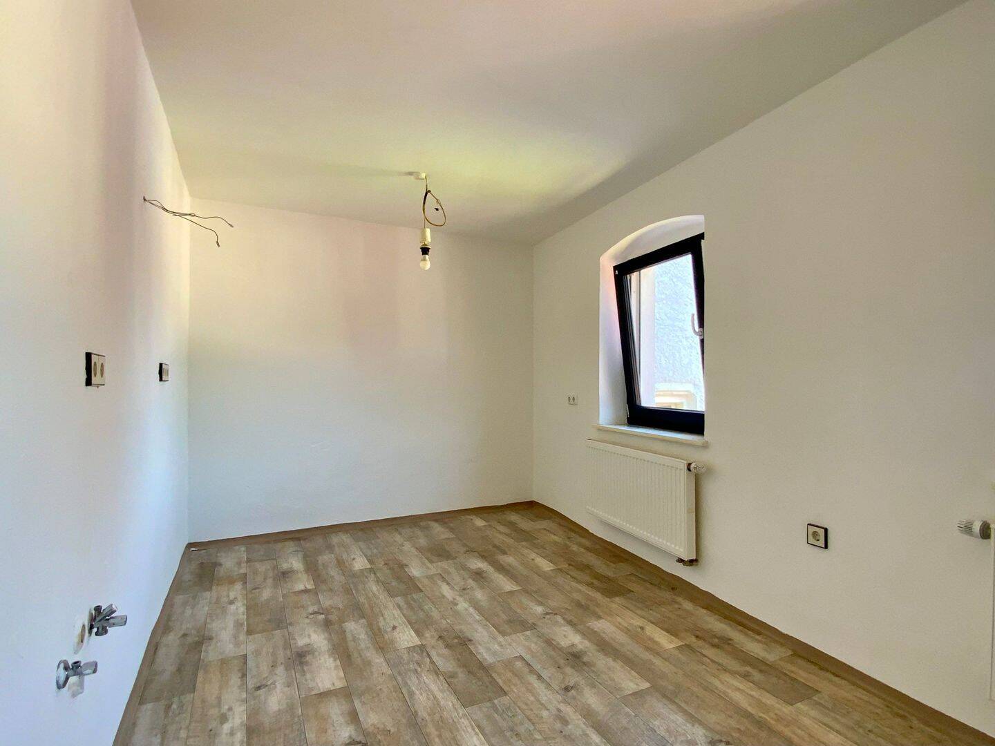 kleines Reihenhaus in der Nähe von Auenpark und Benker Areal – Marktredwitz – Vorschaubild 8