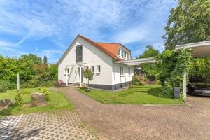 Zwischen Waldpfaden und Wohnkomfort - ein besonderes Einfamilienhaus am Habichtswald – 34128 Kassel – Vorschaubild 3