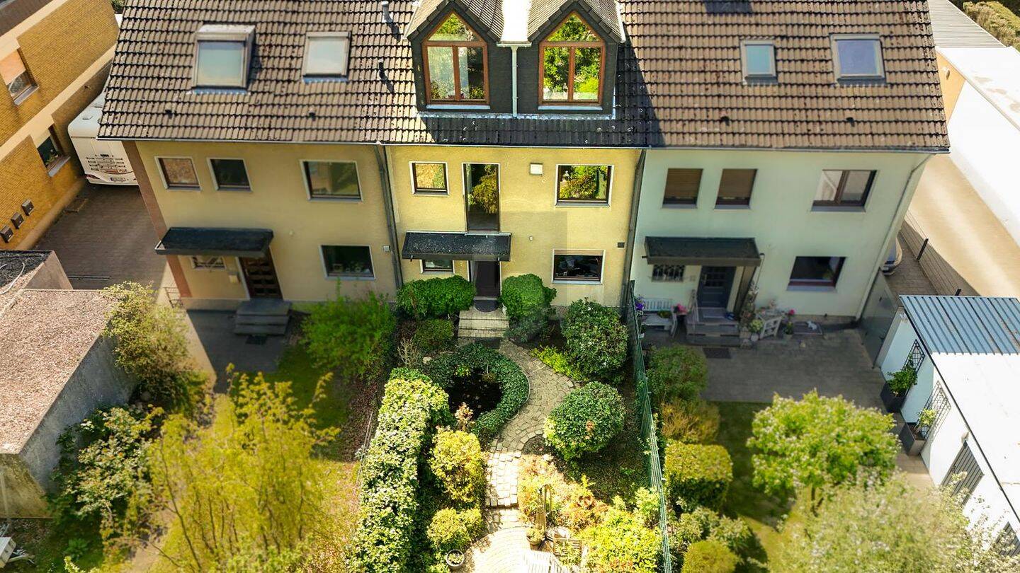 PLATZWUNDER MIT GARTENIDYLLE & KAMIN-CHARME – Dortmund – Bild 1 von 5