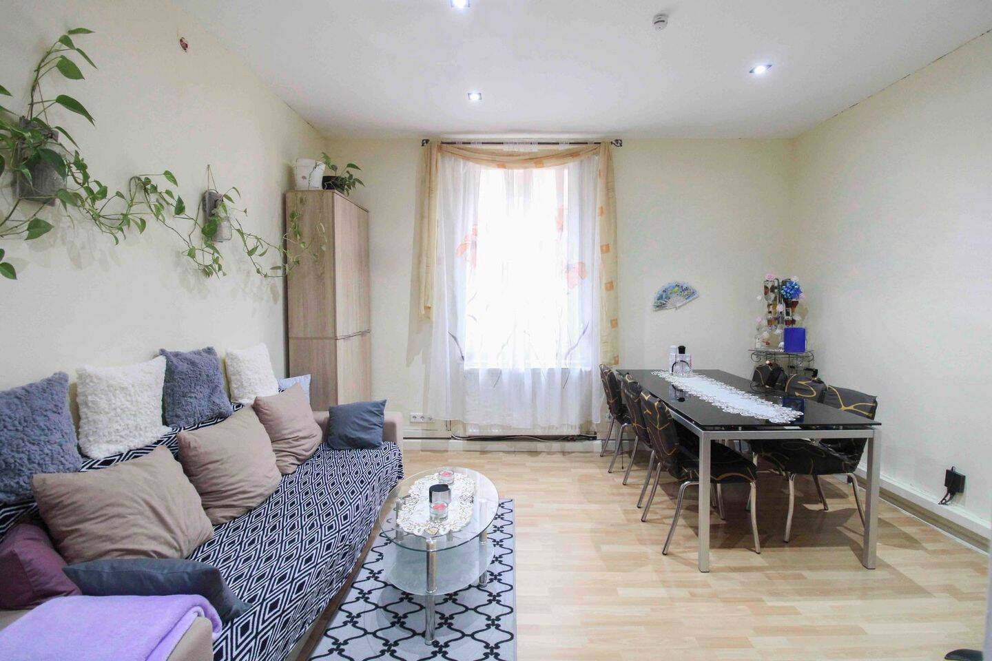 Charmante 3-Zimmer-Altbauwohnung in zentraler Lage von Bad-Cannstatt – Stuttgart – Vorschaubild 5